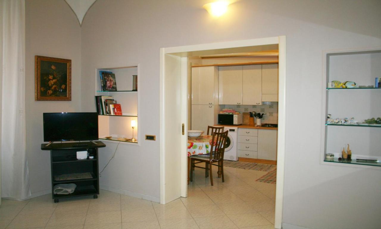 Montebello - Julia Apartment Roma Esterno foto